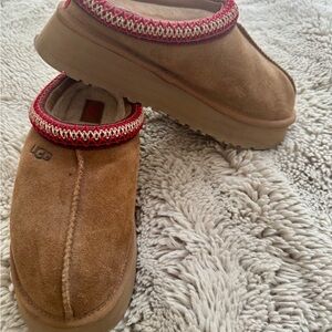UGG Chestnut Suede Cozy Slip-On Platform Mules with Red Trim